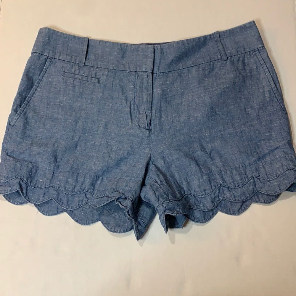 Loft Women’s Short Size 4